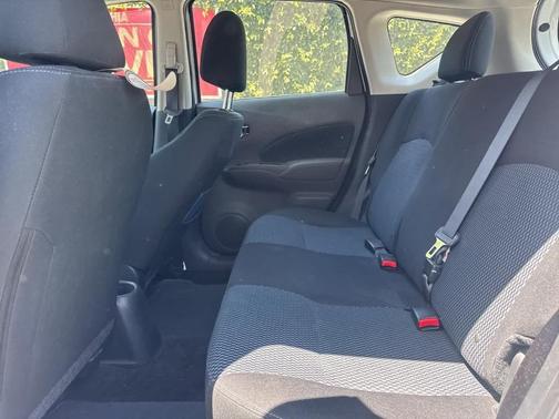 2017 Nissan Versa Note SV
