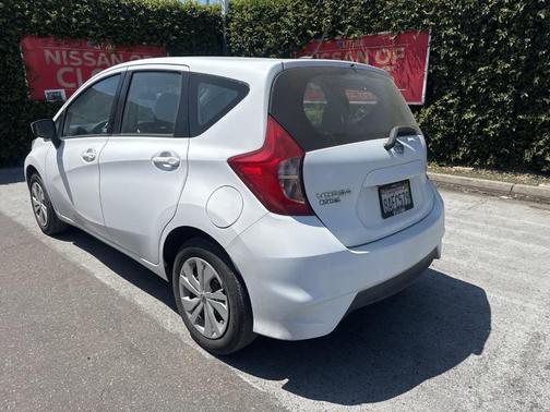 2017 Nissan Versa Note SV