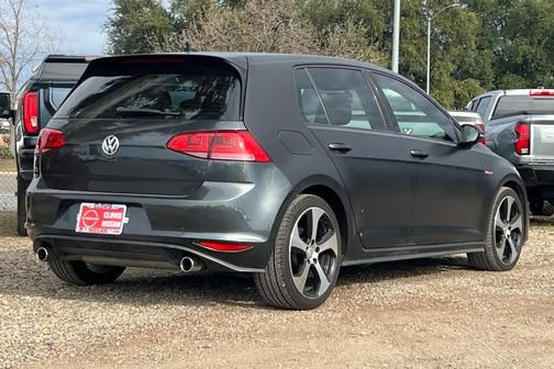 2017 Volkswagen Golf GTI S 4-Door