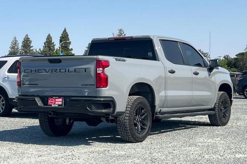 Slate Gray Metallic 2025 Chevrolet Silverado 1500 Custom Trail Boss