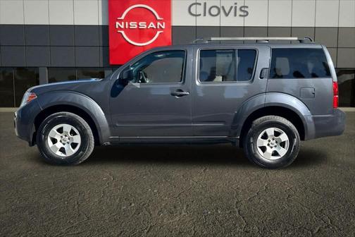 2011 Nissan Pathfinder S