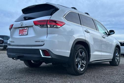 2018 Toyota Highlander Limited Platinum
