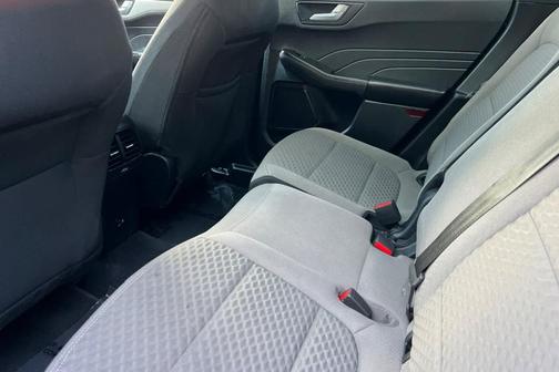 Agate Black 2021 Ford Escape SE