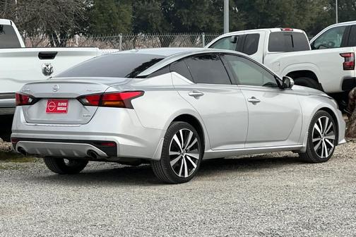 2021 Nissan Altima 2.5 Platinum