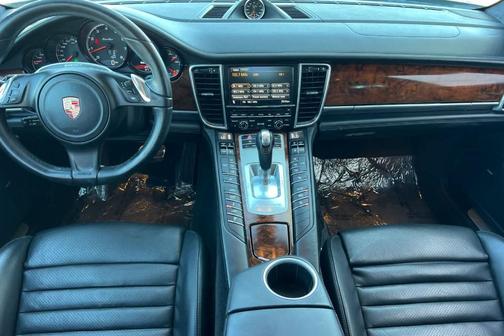 Platinum Silver Metallic 2013 Porsche Panamera Turbo