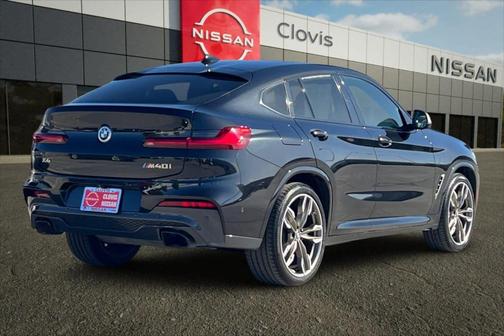 2021 BMW X4 M40i