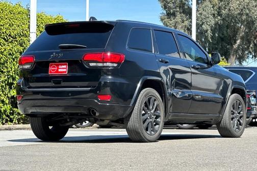 2020 Jeep Grand Cherokee Altitude