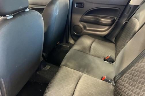2022 Mitsubishi Mirage ES