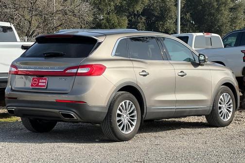 2016 Lincoln MKX Select