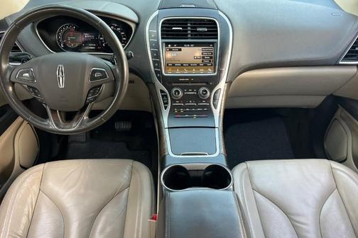 2016 Lincoln MKX Select