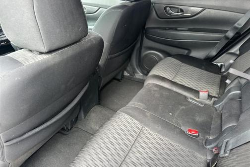 Brilliant Silver Metallic 2020 Nissan Rogue SV