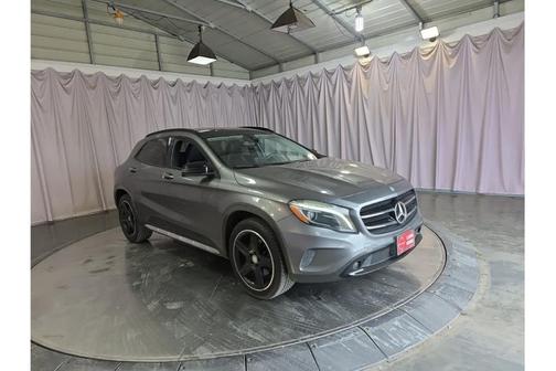 2017 Mercedes-Benz GLA 250 Base 4MATIC