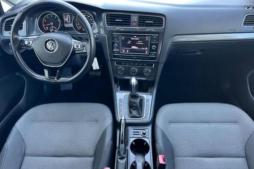 2019 Volkswagen Golf SportWagen 1.8T S