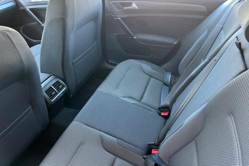 2019 Volkswagen Golf SportWagen 1.8T S