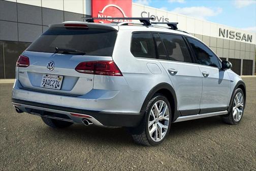 2017 Volkswagen Golf Alltrack TSI SEL