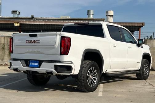 2020 GMC Sierra 1500 AT4