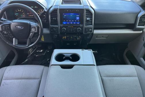 Oxford White 2019 Ford F-150 XLT
