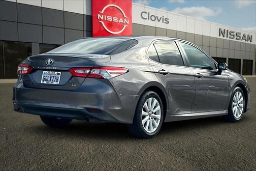 Predawn Gray Mica 2018 Toyota Camry LE