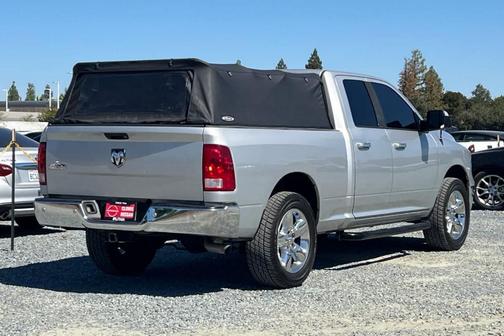 Bright Silver Clearcoat Metallic 2016 RAM 1500 Big Horn