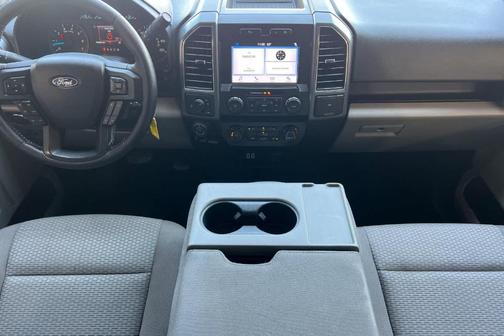 Oxford White 2019 Ford F-150 XLT