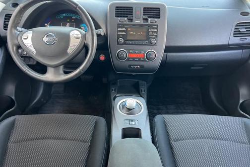 2015 Nissan Leaf S