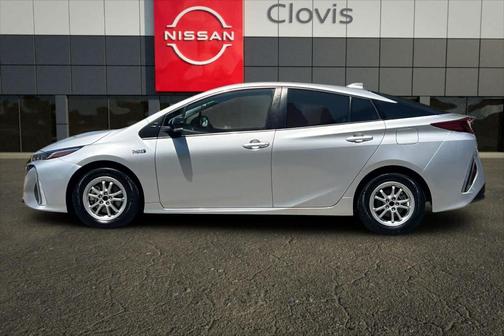Classic Silver Metallic 2022 Toyota Prius Prime LE