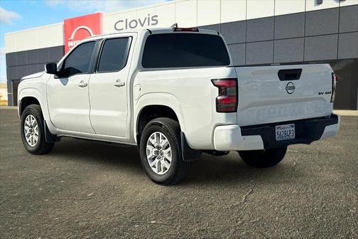 2022 Nissan Frontier SV