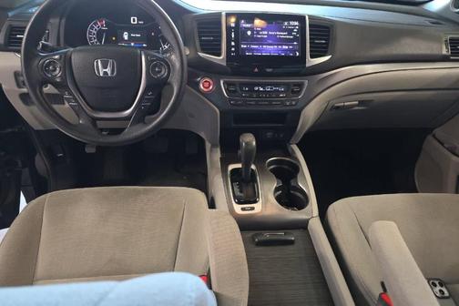 Black 2016 Honda Pilot EX