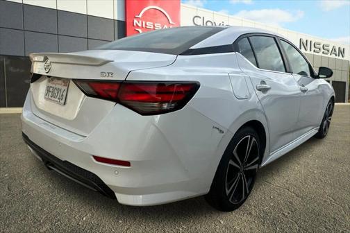 2022 Nissan Sentra SR