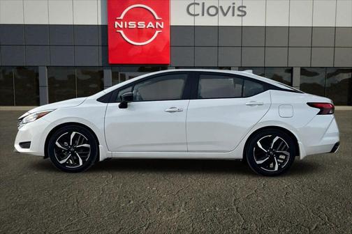 2025 Nissan Versa 1.6 SR