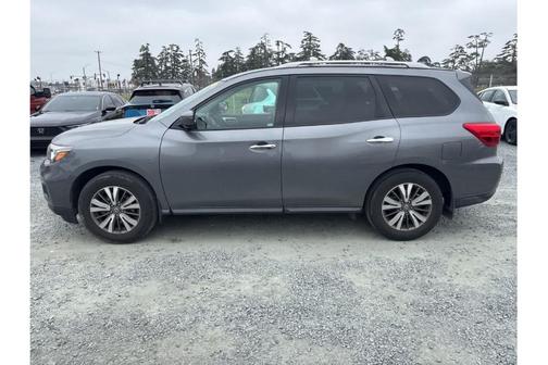 2020 Nissan Pathfinder S