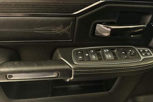 Diamond Black 2024 RAM 3500 Limited