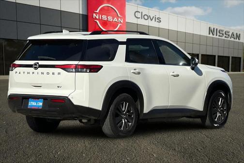 Glacier White 2022 Nissan Pathfinder SV