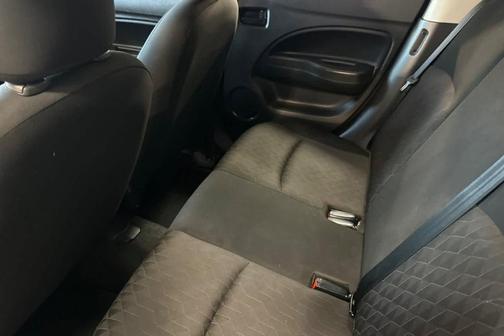2022 Mitsubishi Mirage ES