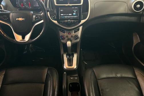 Silver Ice Metallic 2017 Chevrolet Sonic Premier