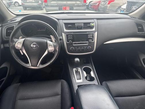 2017 Nissan Altima 2.5 SR