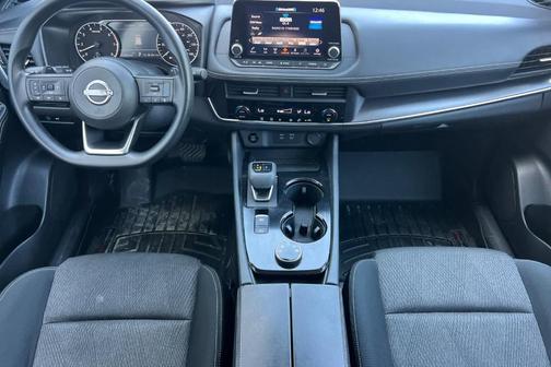 Black 2024 Nissan Rogue SV