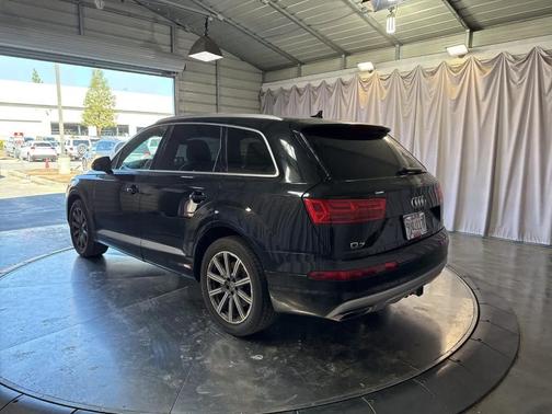 2017 Audi Q7 2.0T Premium Plus