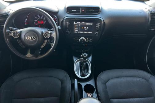 Clear White 2019 Kia Soul +