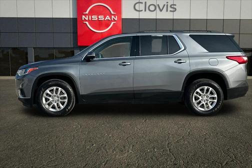 2021 Chevrolet Traverse LT Cloth