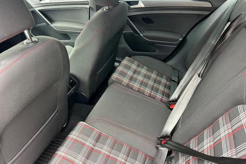 2021 Volkswagen Golf GTI 2.0T S