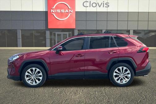 2020 Toyota RAV4 XLE Premium