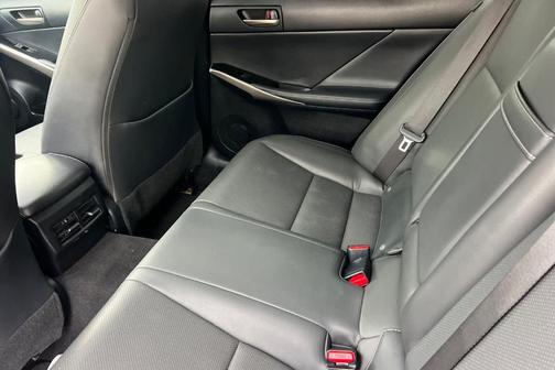 2017 Lexus IS 200t Base