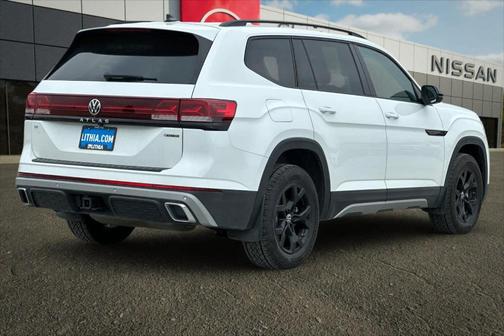 2025 Volkswagen Atlas 2.0T Peak Edition