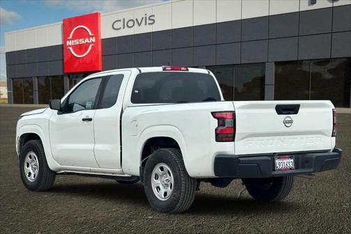 2023 Nissan Frontier S