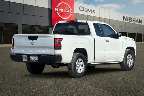 2023 Nissan Frontier S