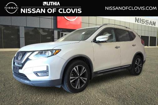 White 2017 Nissan Rogue SL