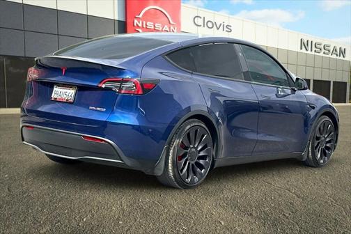 2023 Tesla Model Y Performance