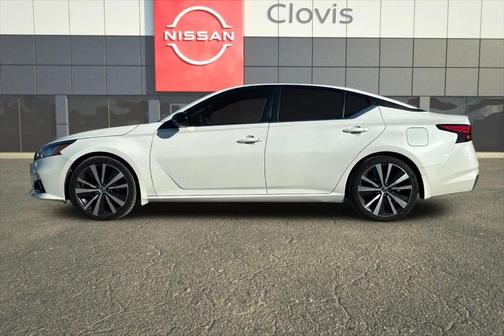 2021 Nissan Altima 2.5 SR