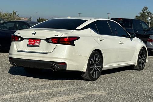 2021 Nissan Altima 2.5 SR